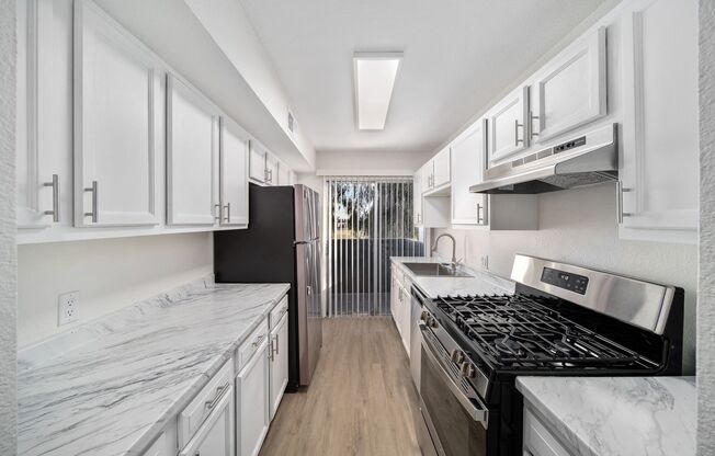 Las Casitas Apartments