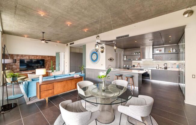 2 beds, 3 baths, $6,495