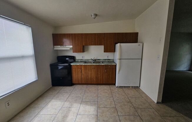 2 beds, 1 bath, 1,000 sqft, $1,395, Unit 626 - #4