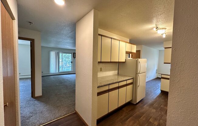 2 beds, 2 baths, 1,097 sqft, $1,475, Unit 44-308