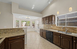 3 beds, 2 baths, 1,930 sqft, $2,750
