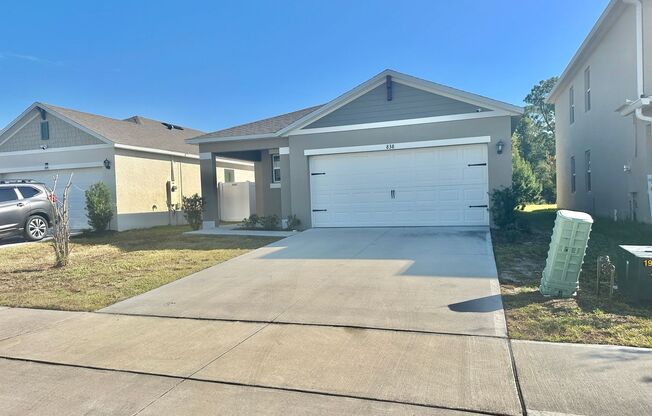 Deltona - 3 Bedroom, 2 Bathroom - $2,195.00