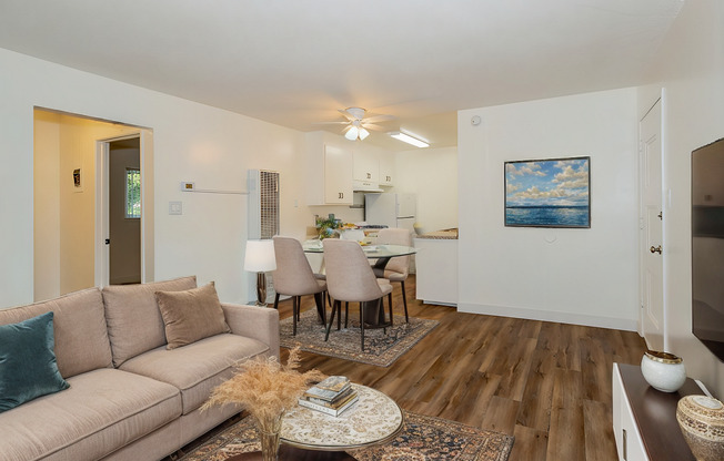 1 bed, 1 bath, $1,499, Unit 11