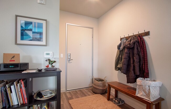 2 beds, 2 baths, 1,198 sqft, $2,725, Unit 01-417