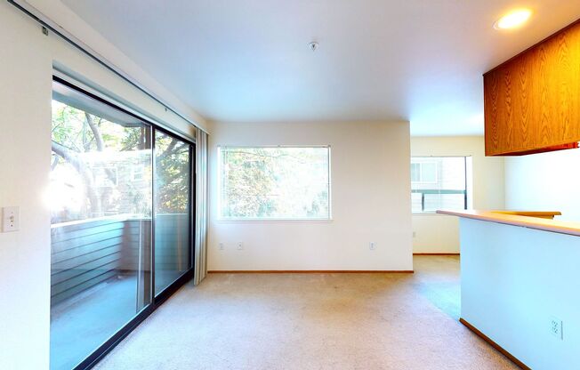 2 beds, 1 bath, 800 sqft, $1,995, Unit 105