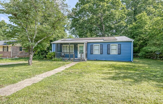 Charming 3-Bedroom Single Family Home for Rent | Pet-Friendly with Fenced Yard & Modern Updates
