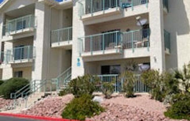 1 Bedroom Laughlin Condo in South Bay!!