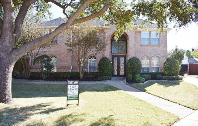 Prestigious 5-3.5-3 w POOL in Southlake!