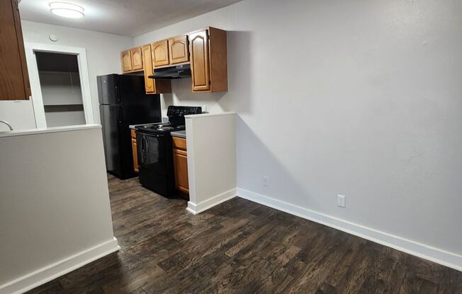2 beds, 2 baths, 931 sqft, $1,037, Unit 03-0305