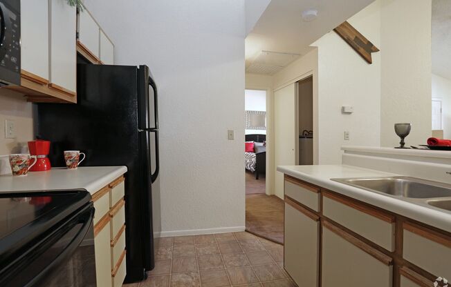 1 bed, 1 bath, 642 sqft, $955, Unit 2214