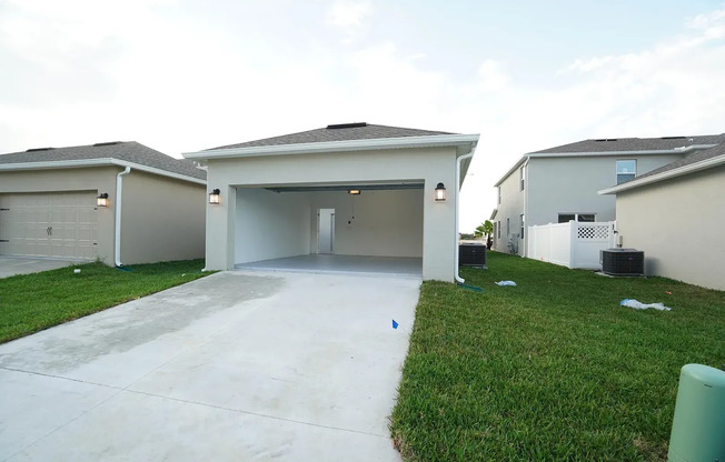 Popular Winter Garden Townhome! Great Location! Great Schools!