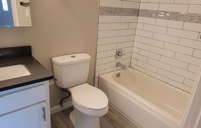 Studio, 1 bath, 475 sqft, $825, Unit Unit 29