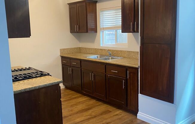 6045 CHERRY AVENUE #1-4