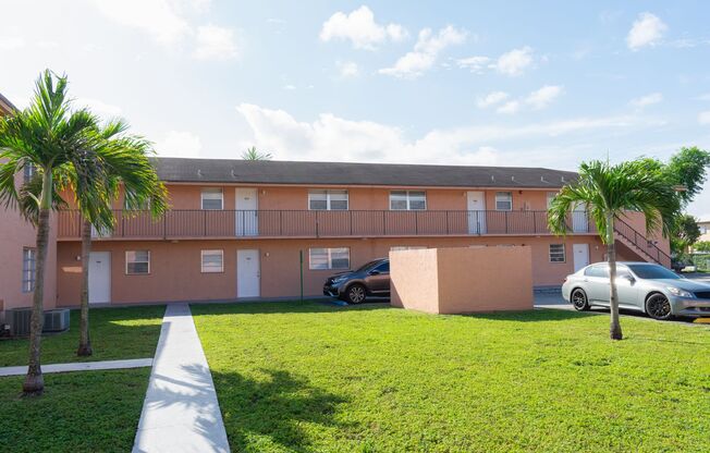 For Rent - 2/1 - $2,000 Apartment near Westland Mall and Palmetto General Hospital