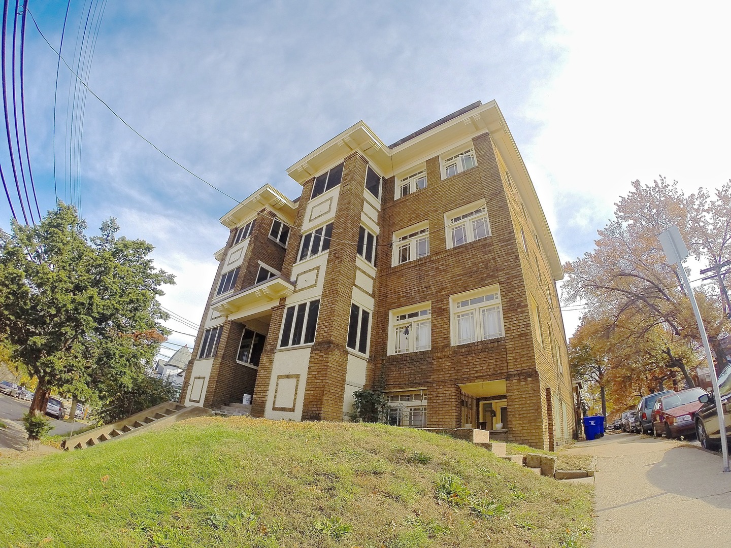 120 Linden &amp; Meade