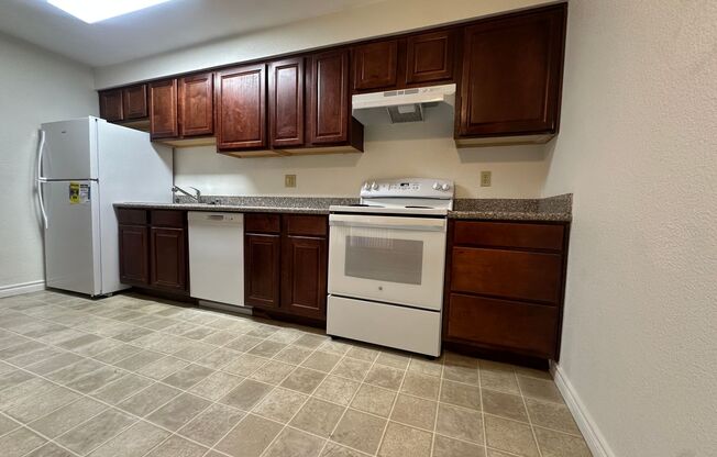 2 Bedroom, 1 Bath Condo