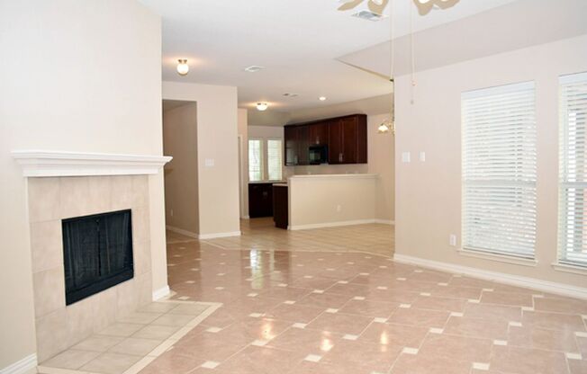 Wonderful 4-2-2 in N Ft. Worth, desirable Keller ISD!
