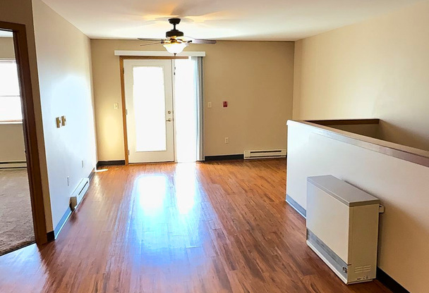 1 bed, 1 bath, $750, Unit PU420X-240