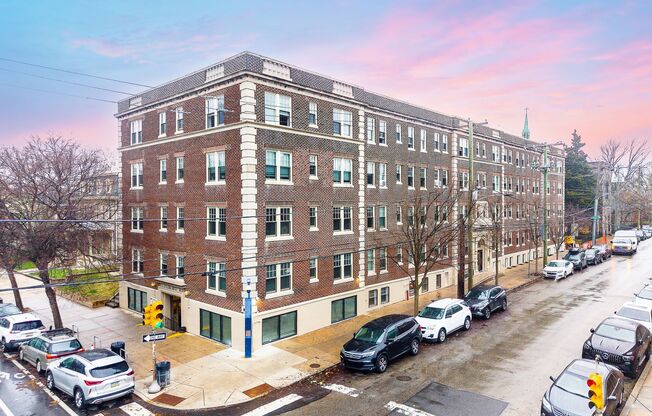 Lexington Apartments