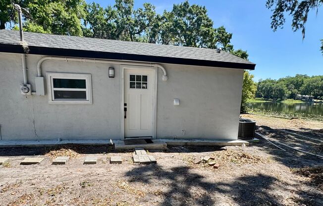 1812 Curry Ford Rd