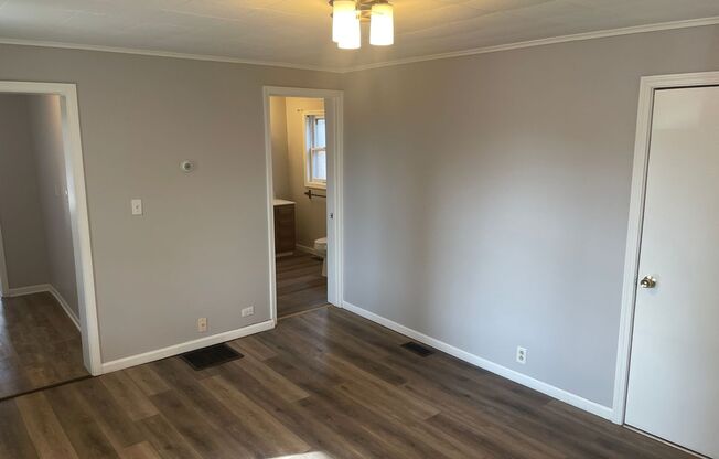Completely renovated 1 bedroom, 1 bath upper unit near downtown Rockford.