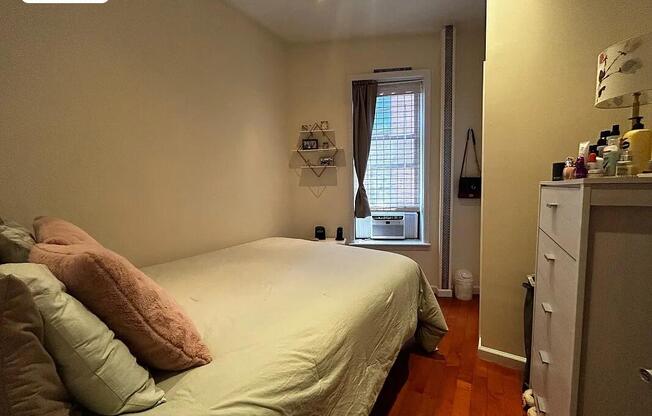 110 SAINT MARKS PL