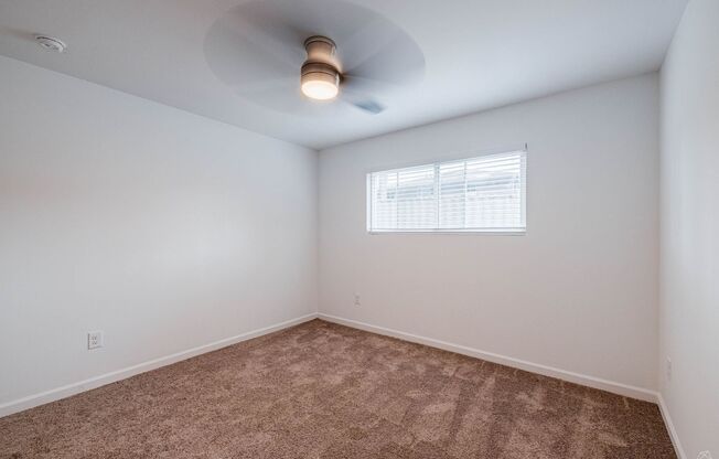 3 beds, 2 baths, 1,200 sqft, $1,995, Unit 2290-03