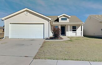 Wonderful 3 Bed 3 Bath Home With Storm Shelter - Moore Schools