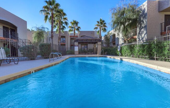 2 beds, 2 baths, 934 sqft, $1,359, Unit 216