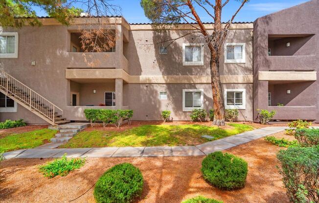 3 beds, 2 baths, $1,795, Unit UNIT 2169