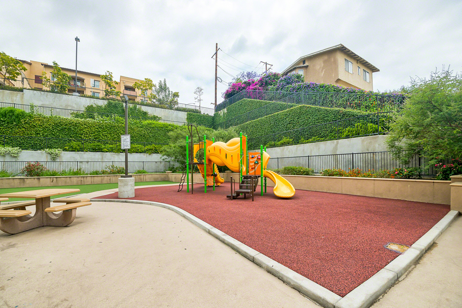 Lorena Heights Apartments 