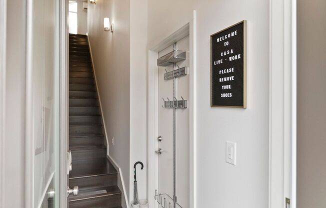 3Bd/3Ba Seattle Townhouse