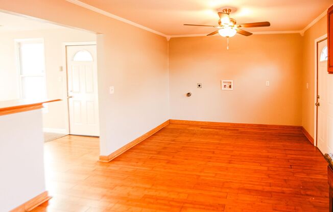 Well maintaned and clean two bedroom home for rent!