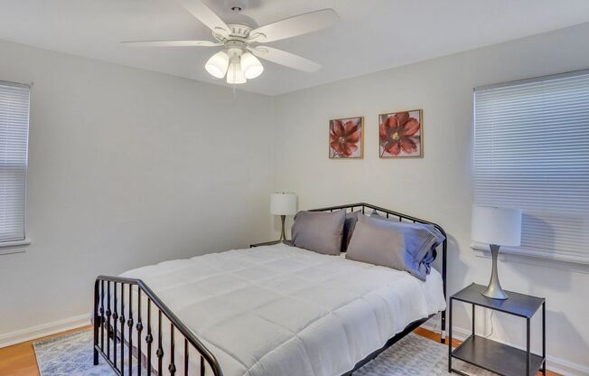 2 beds, 1 bath, $1,850, Unit Unit 2 (B)