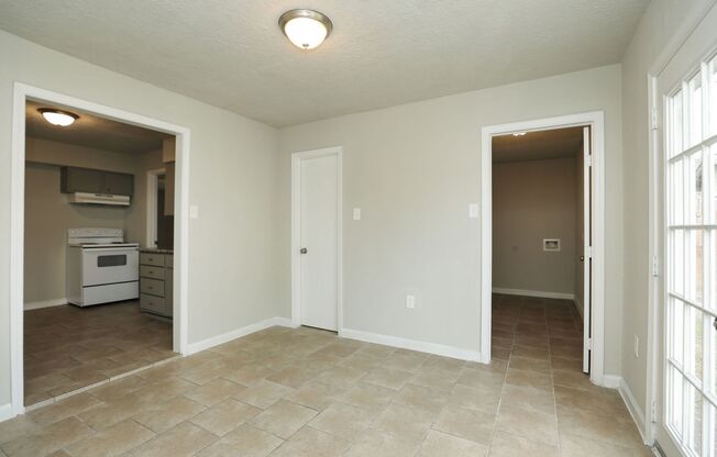 New Year. New Keys! Spacious 4 Bed / 2 Bath in Channelview - Move In Ready
