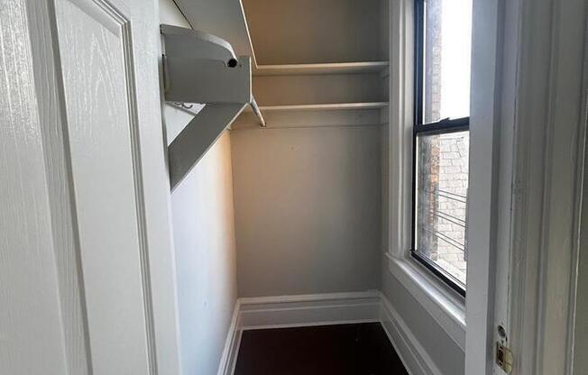176 PALISADE AVE