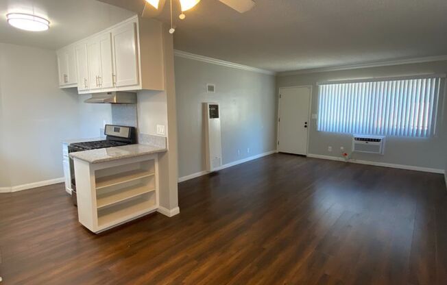 1 bed, 1 bath, 625 sqft, $2,100, Unit #12