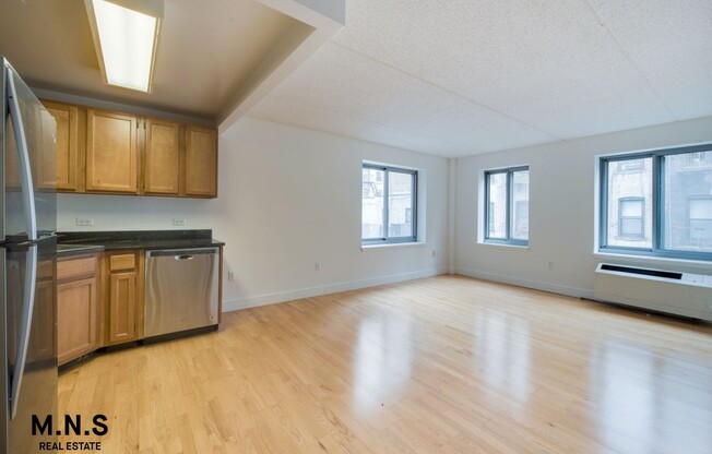 1 bed, 1 bath, 676 sqft, $3,850, Unit 6-A