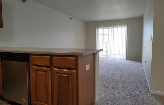 2 beds, 1 bath, $1,130, Unit A-204