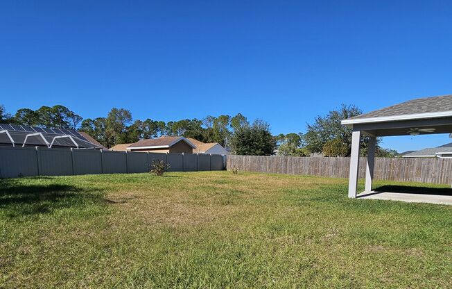 ***STUNNING 3/2 HOME IN PALM COAST