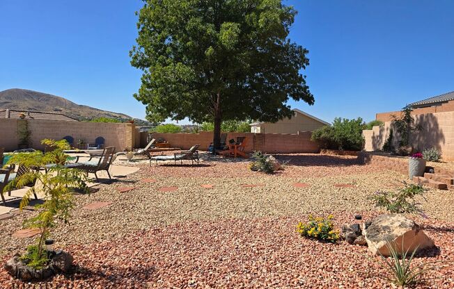 3 beds, 2 baths, $1,750