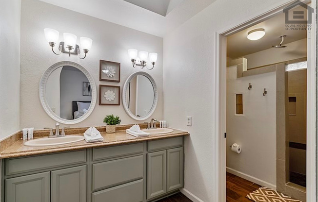 3 beds, 2 baths, $2,499