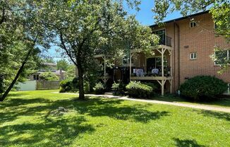 2 beds, 1.5 baths, 1,000 sqft, $1,425, Unit BC03A