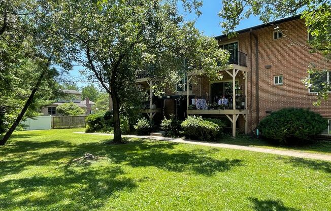 Brooke Court Apartments