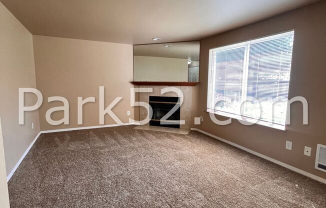 2 beds, 1.5 baths, $1,450, Unit 17718-C