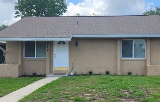 912 BRYAN CT