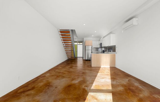 2 beds, 2 baths, 1,012 sqft, $3,195, Unit 322