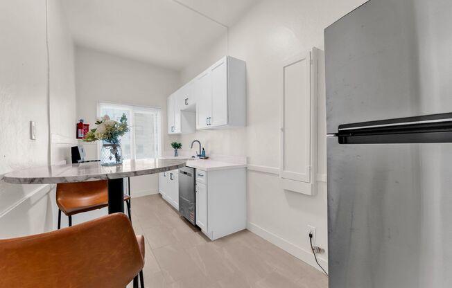 Studio, 1 bath, $2,095, Unit 224