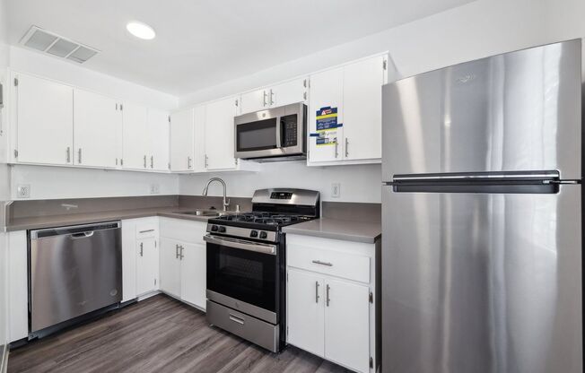 Studio, 1 bath, 615 sqft, $1,895, Unit 104