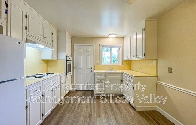 3903 HAMILTON AVE
